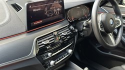 2022 (72) BMW 5 SERIES M550i xDrive 4dr Saloon 4946509