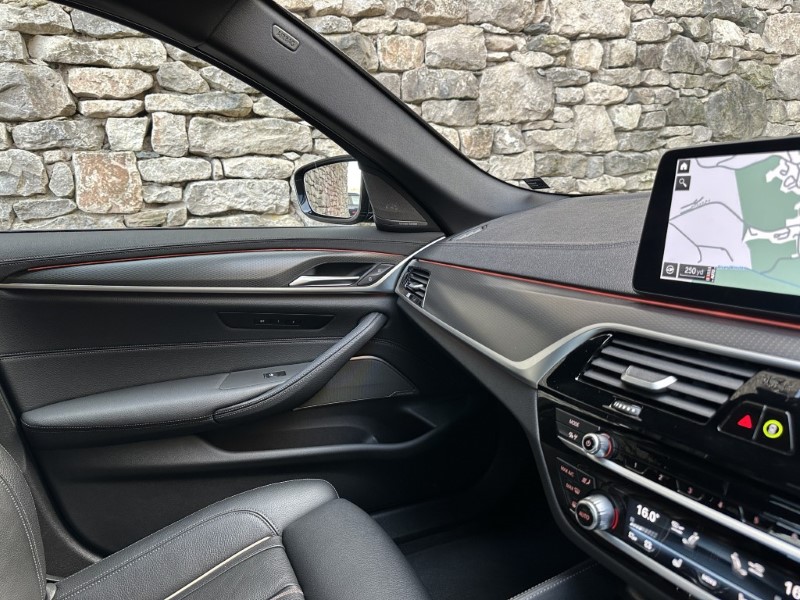 2022 (72) BMW 5 SERIES M550i xDrive 4dr Saloon  4946495