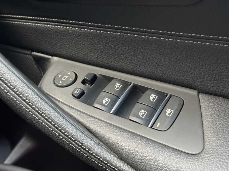 2022 (72) BMW 5 SERIES M550i xDrive 4dr Saloon  4946497