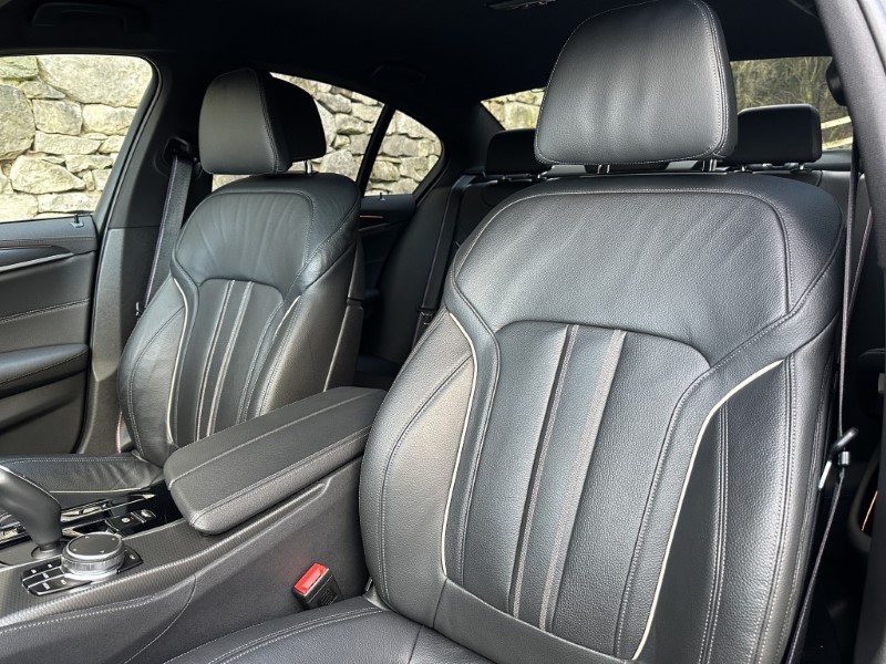 2022 (72) BMW 5 SERIES M550i xDrive 4dr Saloon  4946511