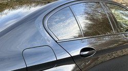 2022 (72) BMW 5 SERIES M550i xDrive 4dr Saloon 4949525