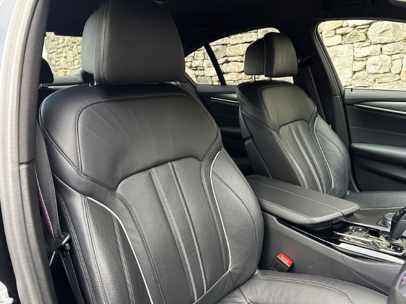 2022 (72) BMW 5 SERIES M550i xDrive 4dr Saloon  4946486