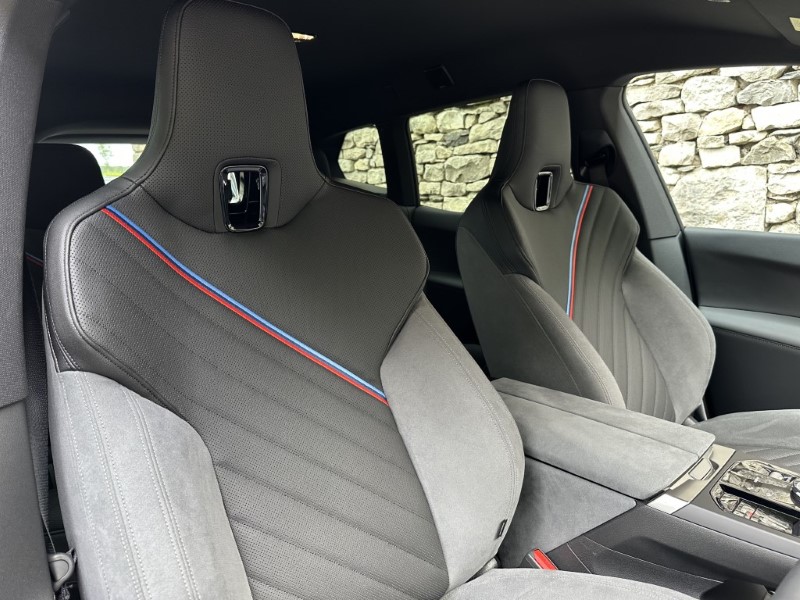 2025 (75) BMW iX 400kW xDrive60 M Sport  4922596