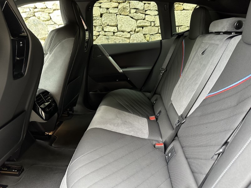 2025 (75) BMW iX 400kW xDrive60 M Sport  4922616