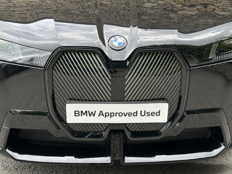 2025 (75) BMW iX 400kW xDrive60 M Sport  4922652