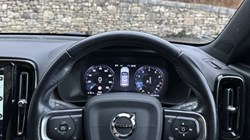 2020 (20) VOLVO XC40 2.0 T4 Inscription 5dr AWD Geartronic 4983719