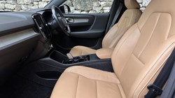 2020 (20) VOLVO XC40 2.0 T4 Inscription 5dr AWD Geartronic 4983699