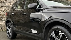 2020 (20) VOLVO XC40 2.0 T4 Inscription 5dr AWD Geartronic 4983730