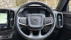 2020 (20) VOLVO XC40 2.0 T4 Inscription 5dr AWD Geartronic 4983683