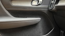 2020 (20) VOLVO XC40 2.0 T4 Inscription 5dr AWD Geartronic 4983691