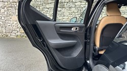 2020 (20) VOLVO XC40 2.0 T4 Inscription 5dr AWD Geartronic 4983709