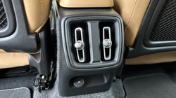 2020 (20) VOLVO XC40 2.0 T4 Inscription 5dr AWD Geartronic 4983711