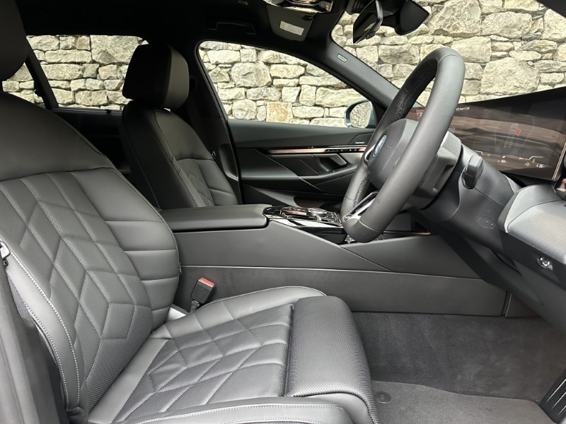 2026 (75) BMW I5 250kW eDrive40 M Sport 84kWh 5dr Auto 4966084