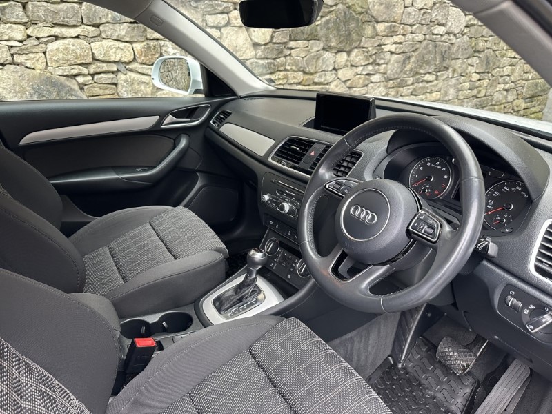 2017 (17) AUDI Q3 1.4T FSI Sport 5dr S Tronic 4936123