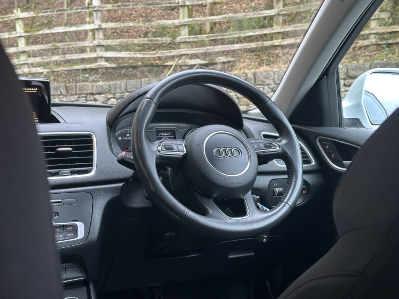 2017 (17) AUDI Q3 1.4T FSI Sport 5dr S Tronic 4936111