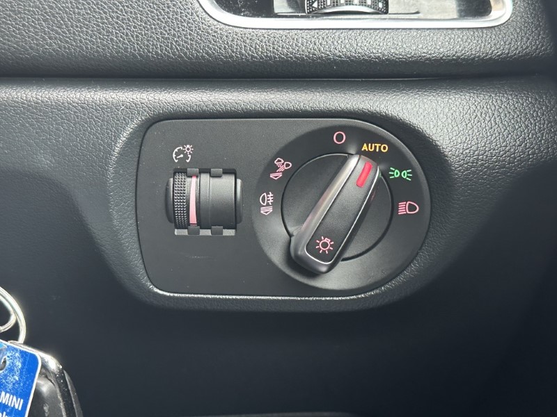 2017 (17) AUDI Q3 1.4T FSI Sport 5dr S Tronic 4936098