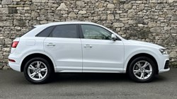 2017 (17) AUDI Q3 1.4T FSI Sport 5dr S Tronic 4936141