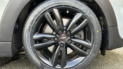 2020 (20) MINI HATCHBACK 2.0 Cooper S Sport II 3dr Auto 4958247