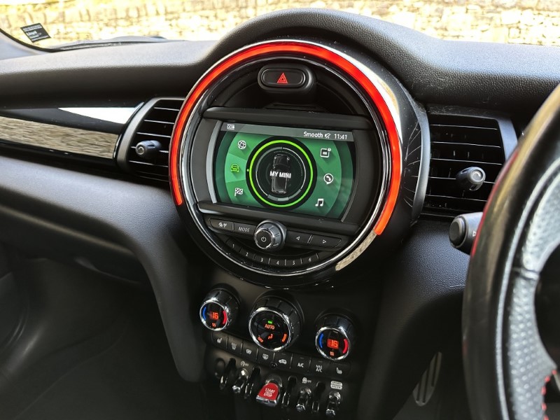 2020 (20) MINI HATCHBACK 2.0 Cooper S Sport II 3dr Auto 4958239