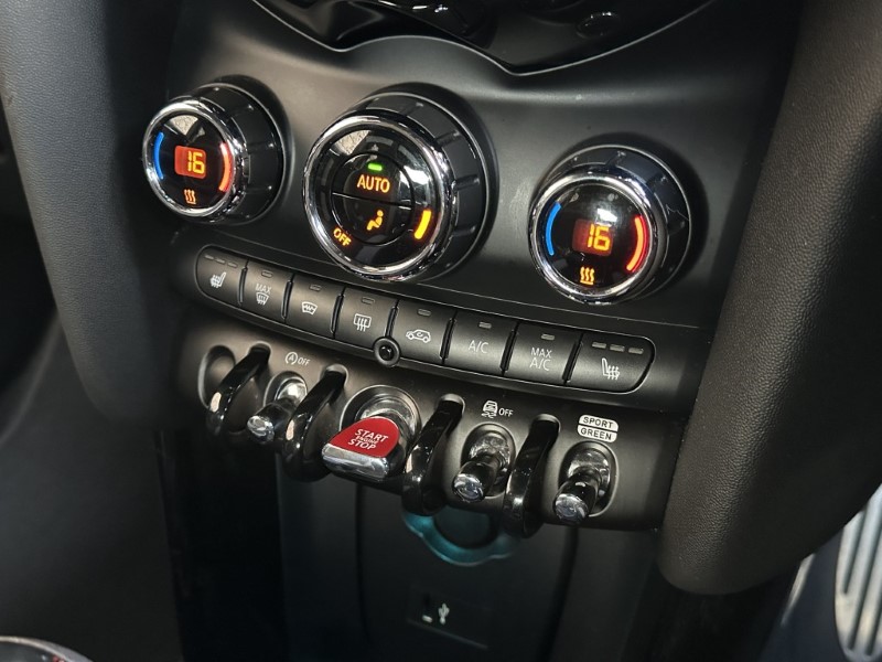 2020 (20) MINI HATCHBACK 2.0 Cooper S Sport II 3dr Auto 4958203