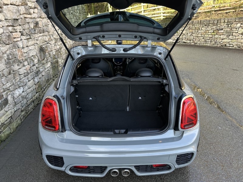 2020 (20) MINI HATCHBACK 2.0 Cooper S Sport II 3dr Auto 4958189