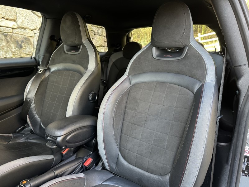 2020 (20) MINI HATCHBACK 2.0 Cooper S Sport II 3dr Auto 4958216