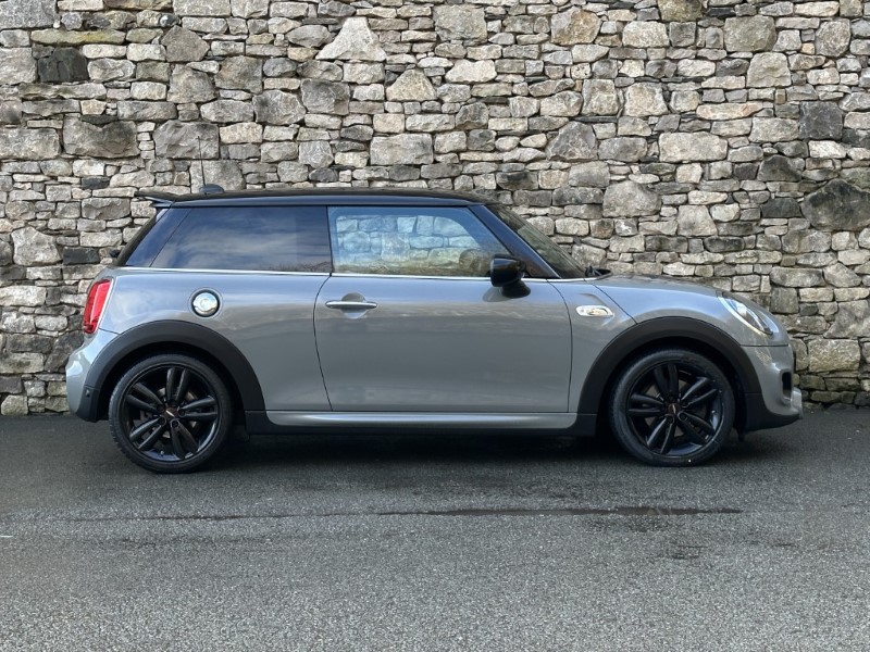 2020 (20) MINI HATCHBACK 2.0 Cooper S Sport II 3dr Auto 4958184
