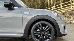 2020 (20) MINI HATCHBACK 2.0 Cooper S Sport II 3dr Auto 4958248