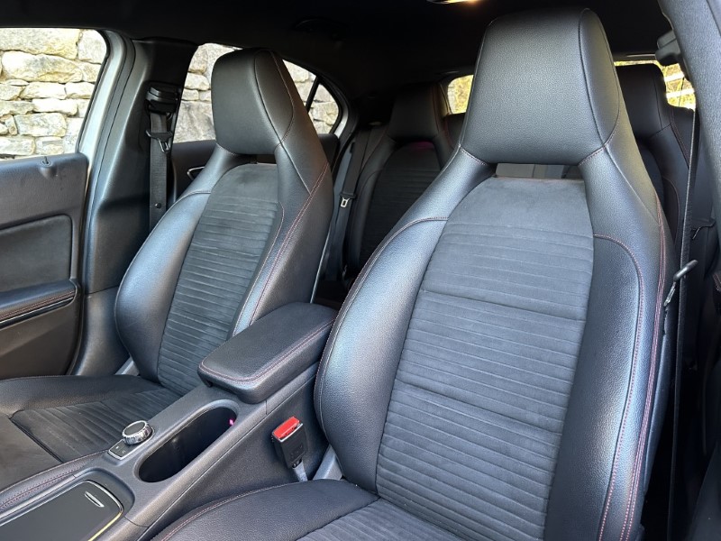 2017 (67) MERCEDES-BENZ A CLASS A180 AMG Line Premium 5dr Auto 4996140