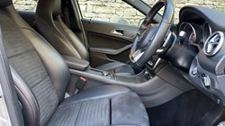 2017 (67) MERCEDES-BENZ A CLASS A180 AMG Line Premium 5dr Auto 4996111