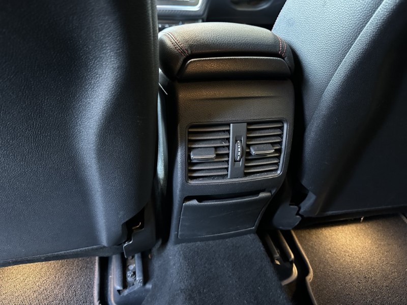 2017 (67) MERCEDES-BENZ A CLASS A180 AMG Line Premium 5dr Auto 4996147