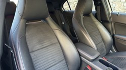 2017 (67) MERCEDES-BENZ A CLASS A180 AMG Line Premium 5dr Auto 4996114