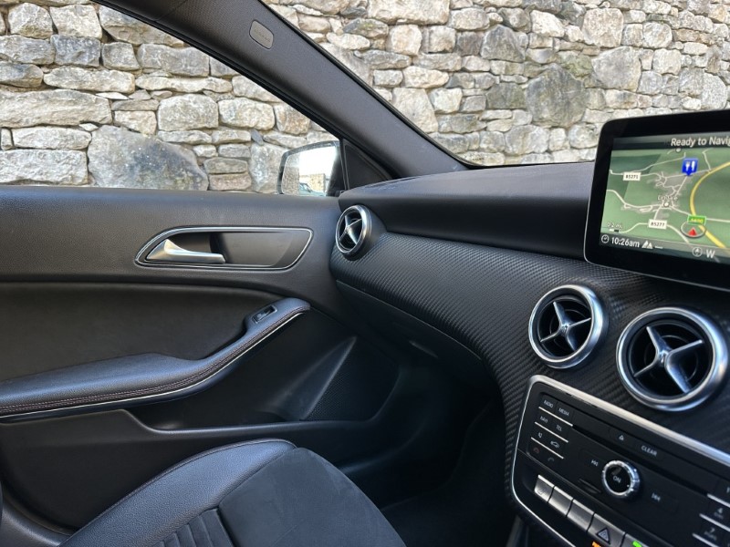 2017 (67) MERCEDES-BENZ A CLASS A180 AMG Line Premium 5dr Auto 4996118