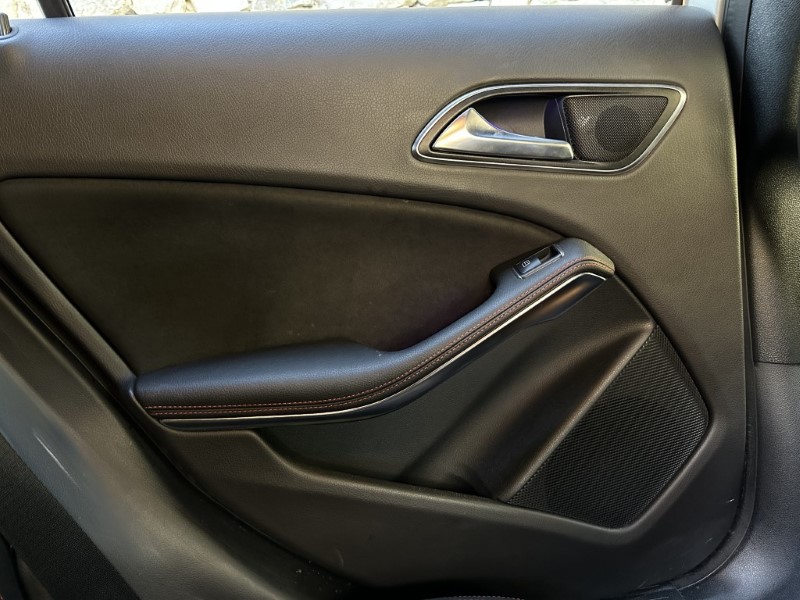 2017 (67) MERCEDES-BENZ A CLASS A180 AMG Line Premium 5dr Auto 4996126