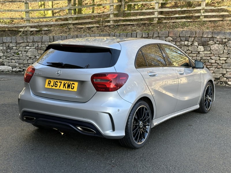 2017 (67) MERCEDES-BENZ A CLASS A180 AMG Line Premium 5dr Auto 4996169