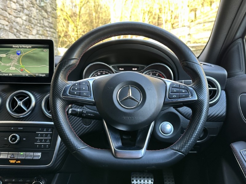 2017 (67) MERCEDES-BENZ A CLASS A180 AMG Line Premium 5dr Auto 4996127