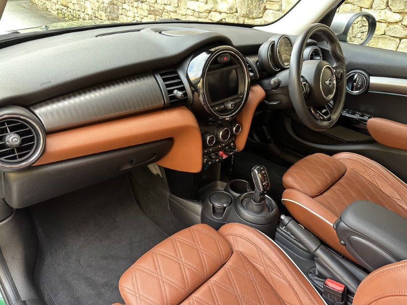 2020 (20) MINI HATCHBACK 2.0 Cooper S Exclusive II 5dr Auto [Comfort Pack] 4958366