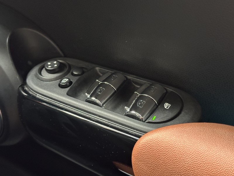 2020 (20) MINI HATCHBACK 2.0 Cooper S Exclusive II 5dr Auto [Comfort Pack] 4958356