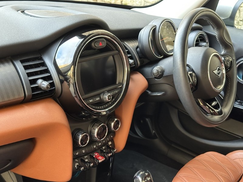 2020 (20) MINI HATCHBACK 2.0 Cooper S Exclusive II 5dr Auto [Comfort Pack] 4958367