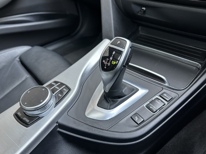 2019 (69) BMW 3 SERIES 320i M Sport Shadow Edition Touring  4973073