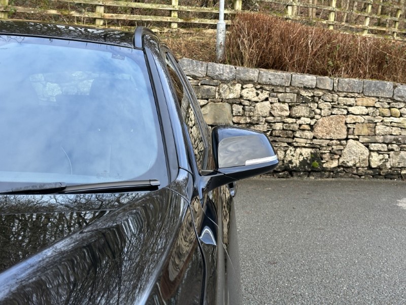 2019 (69) BMW 3 SERIES 320i M Sport Shadow Edition Touring  4973104