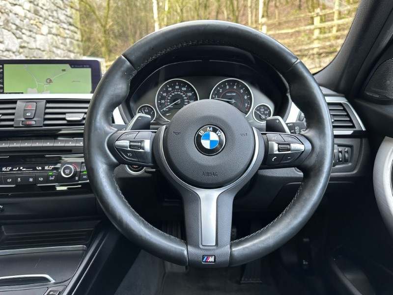 2019 (69) BMW 3 SERIES 320i M Sport Shadow Edition Touring  4973069