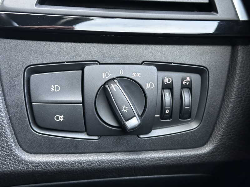 2019 (69) BMW 3 SERIES 320i M Sport Shadow Edition Touring  4973078