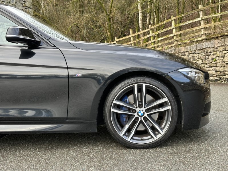 2019 (69) BMW 3 SERIES 320i M Sport Shadow Edition Touring  4973120