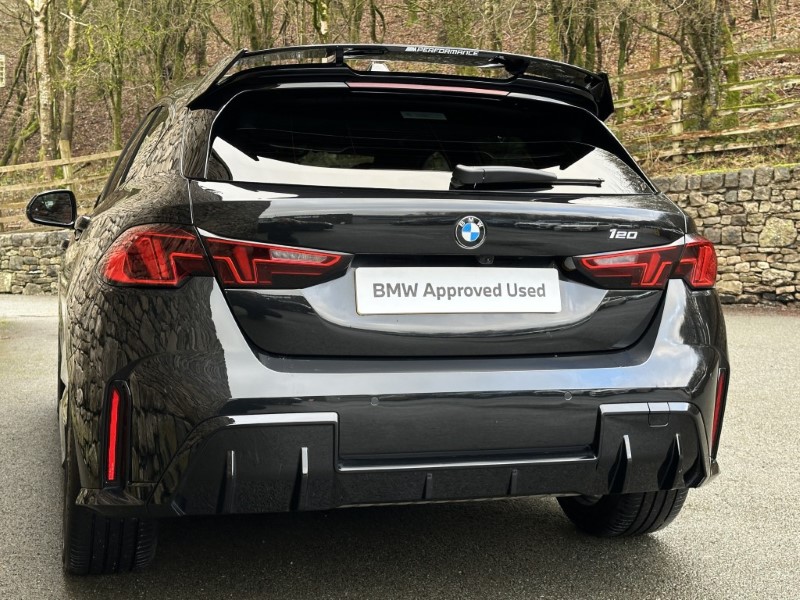 2024 (74) BMW 1 SERIES 120 M Sport 5dr  4963248