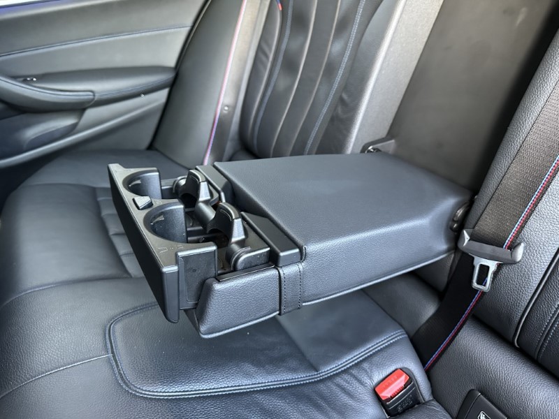 2022 (22) BMW 5 SERIES 520i MHT M Sport 5dr Touring  4995626