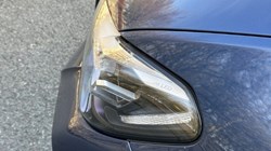 2022 (22) BMW 5 SERIES 520i MHT M Sport 5dr Touring 4995643