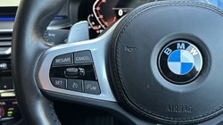 2022 (22) BMW 5 SERIES 520i MHT M Sport 5dr Touring 4995606