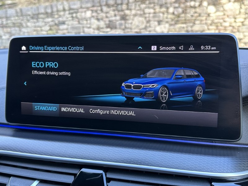 2022 (22) BMW 5 SERIES 520i MHT M Sport 5dr Touring  4995635