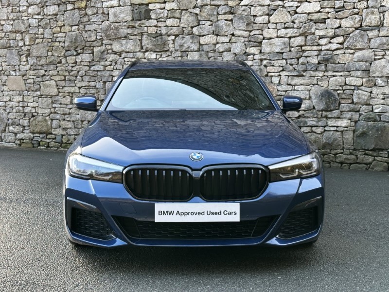 2022 (22) BMW 5 SERIES 520i MHT M Sport 5dr Touring  4995638